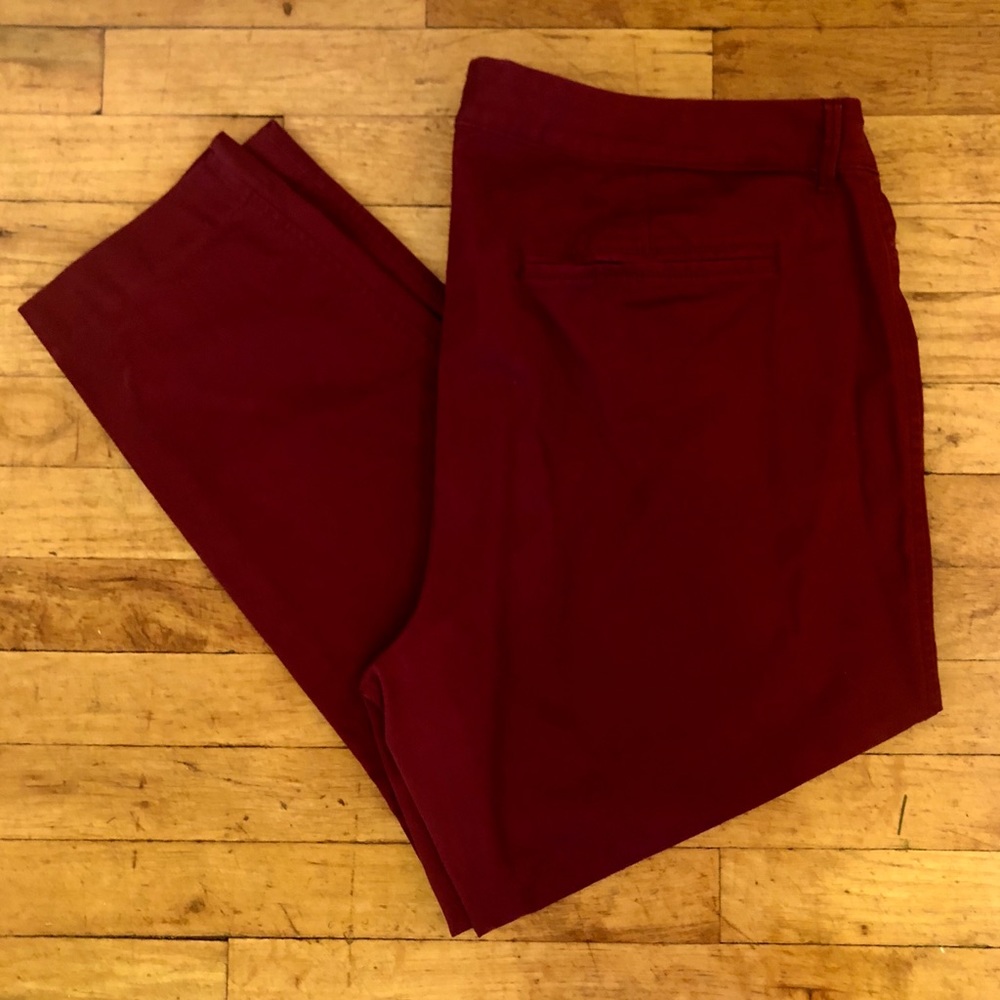 Mid-Rise Pixie Ankle Pants - Burgundy